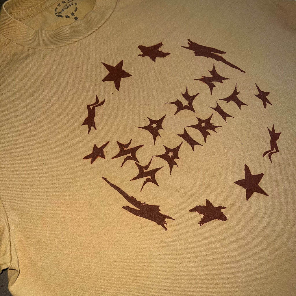 WARPED STARS CIRCLE SCRIPT : YELLOW
